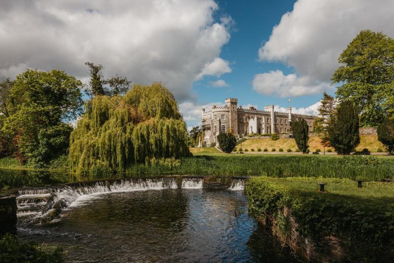 Bellingham Castle Hotel ดันดอล์ก ภายนอก รูปภาพ